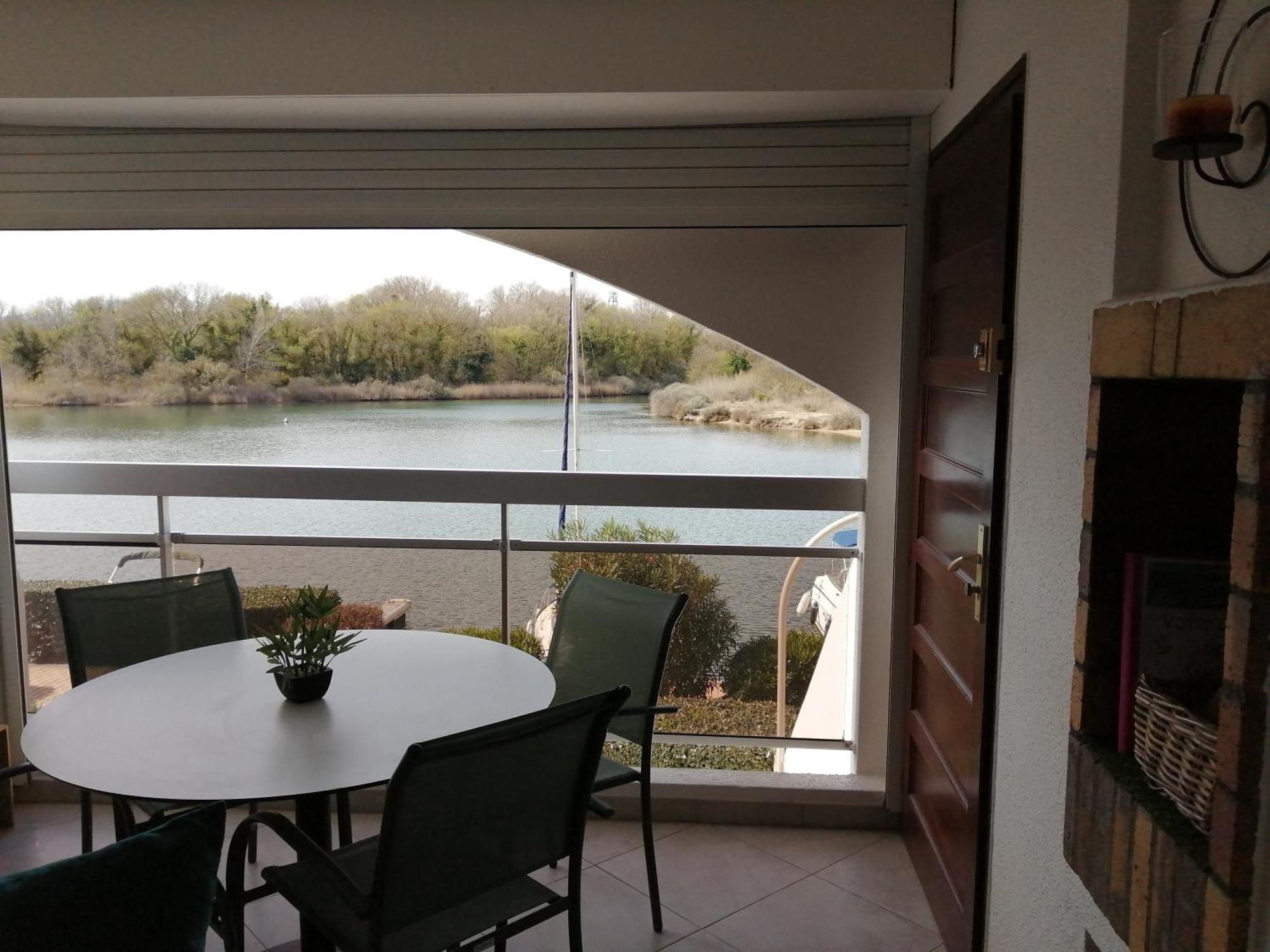 Vue Lagune Et Bateaux A 100M De La Plage Saint-Cyprien  Extérieur photo